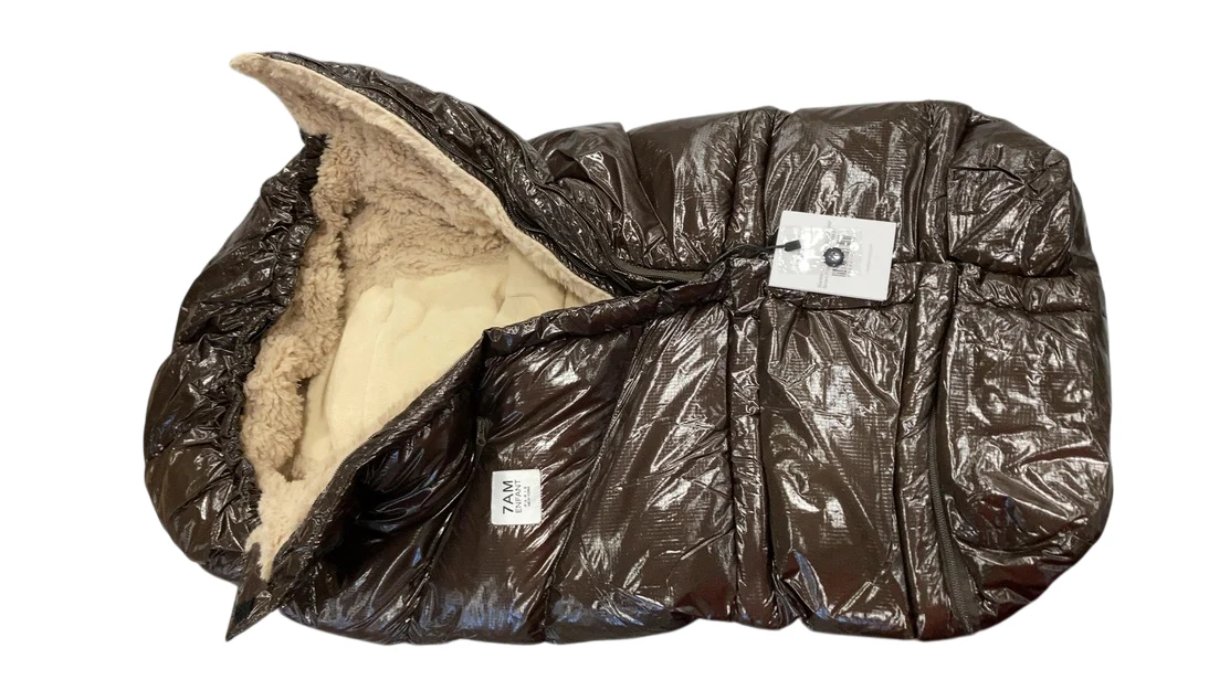7 A.M. Enfant Blanket 212 Evolution, Brown/Polar Plush - Image 3