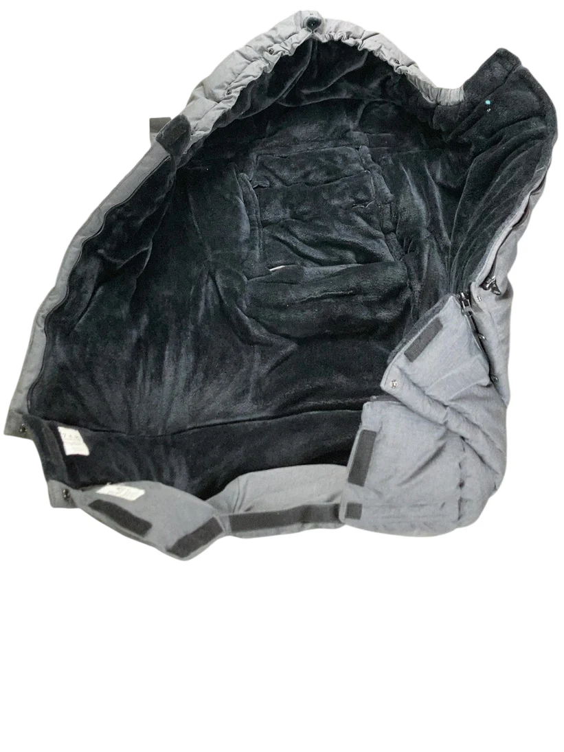 7 A.M. Enfant Blanket 212 Evolution, Tundra Heather Grey Black Faux Fur - Image 2