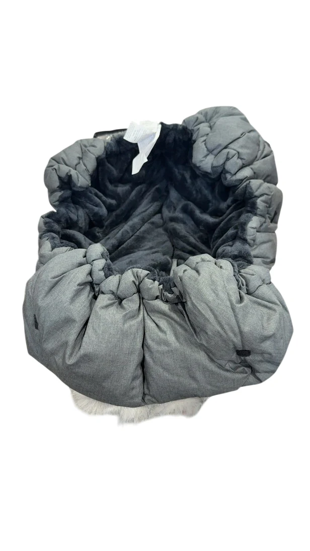 7 A.M. Enfant Tundra Car Seat Cocoon, Heather Grey Dark/black Faux Fur - Image 3
