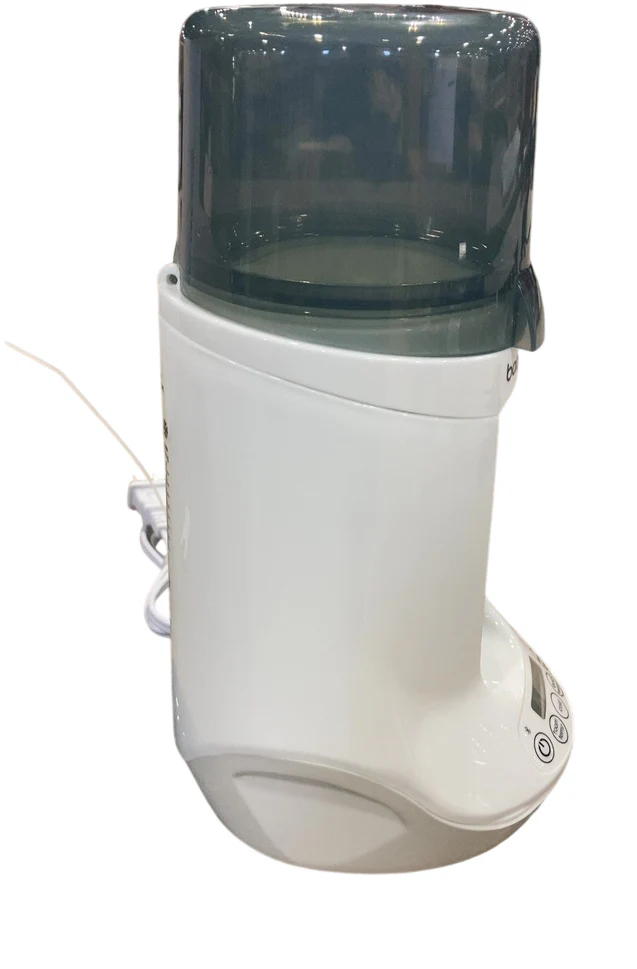 Baby Brezza Safe + Smart Bottle Warmer, White on White - Image 2