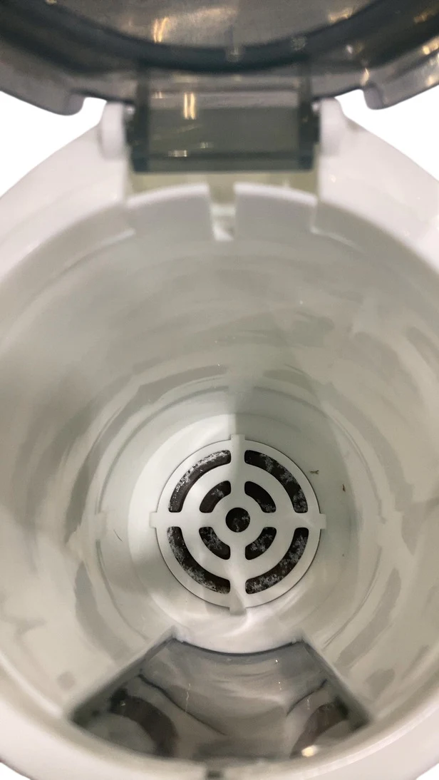 Baby Brezza Safe + Smart Bottle Warmer, White on White - Image 4