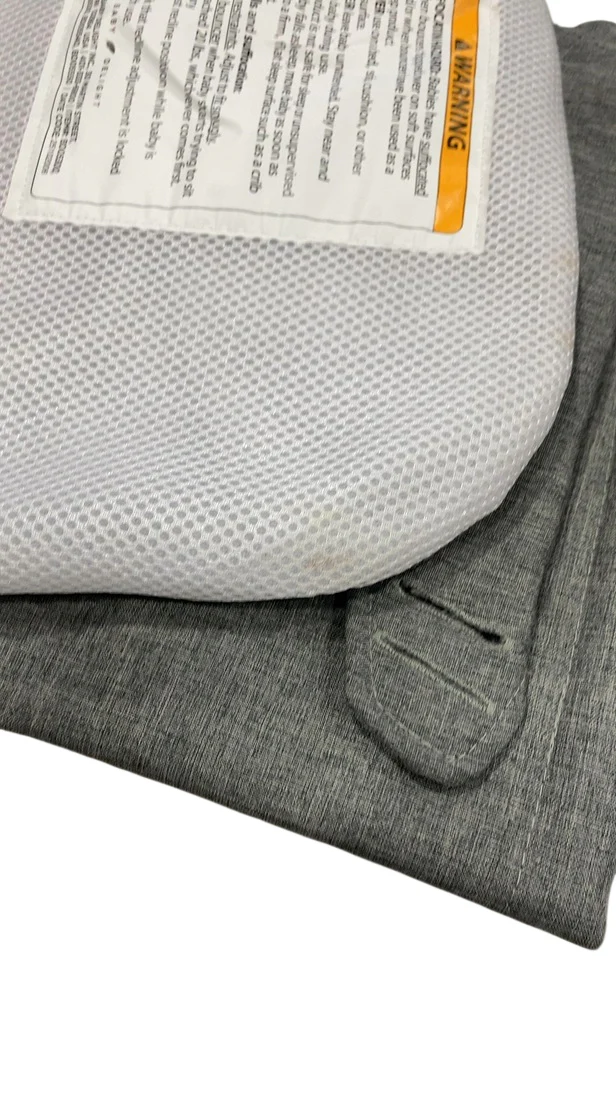 Baby Delight Alpine Deluxe Portable Bouncer, Charcoal Tweed - Image 2