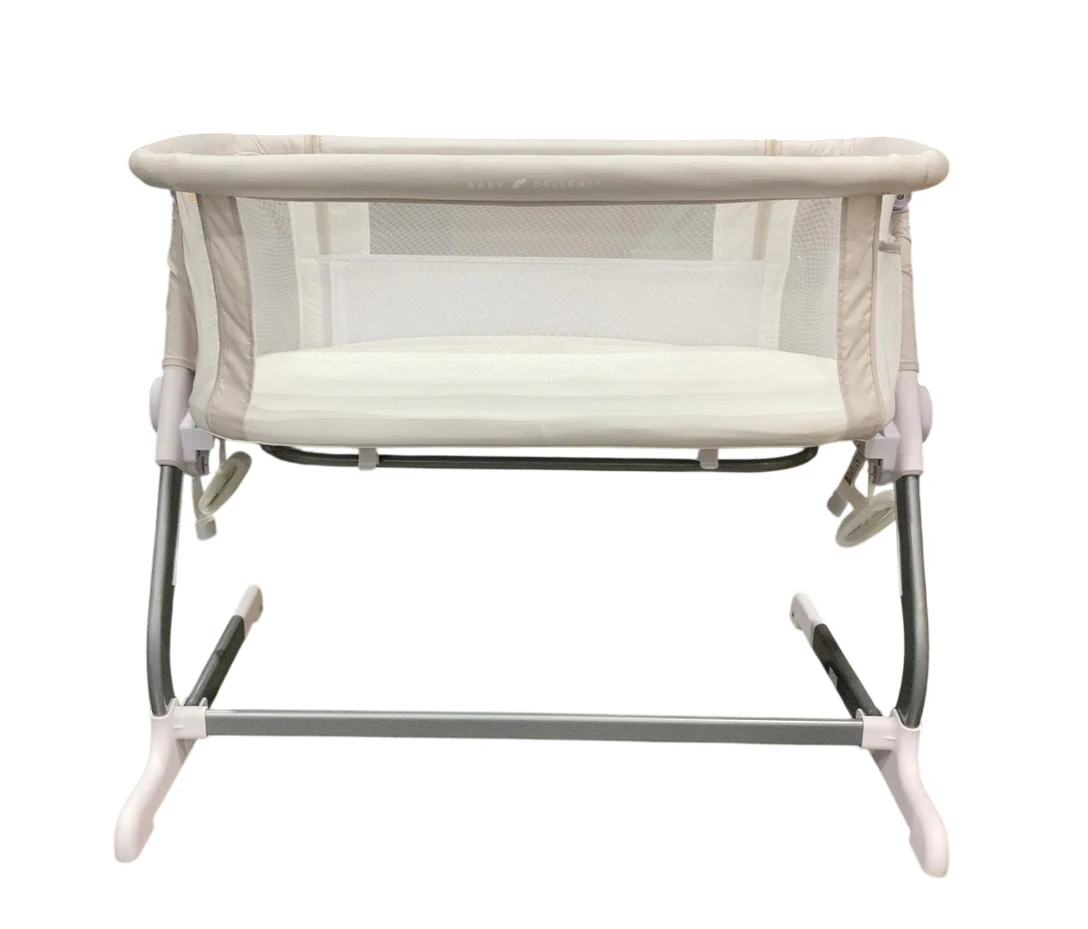 Baby Delight Beside Me Dreamer Bassinet & Bedside Sleeper, Driftwood Grey