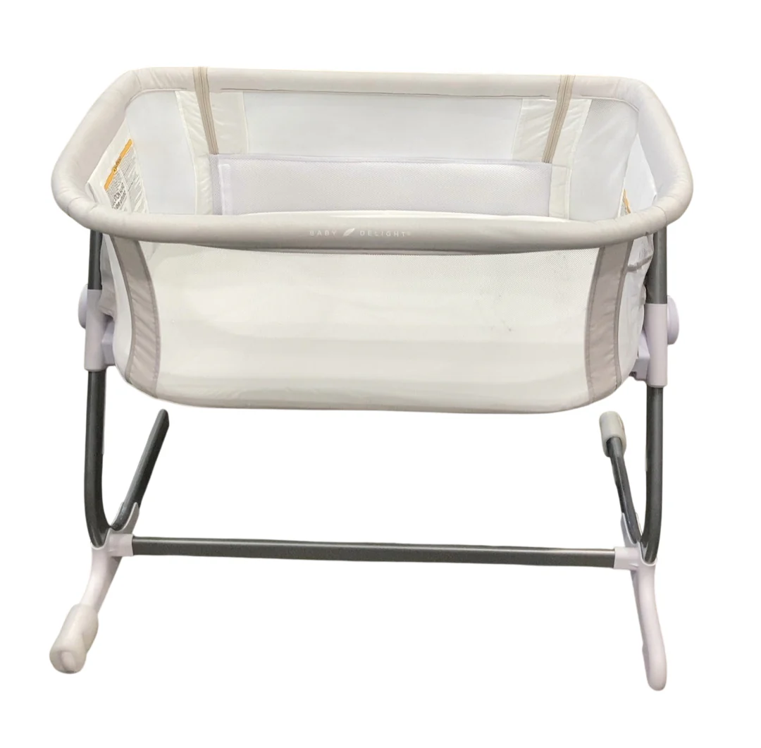 Baby Delight Beside Me Dreamer Bassinet & Bedside Sleeper, Driftwood Grey