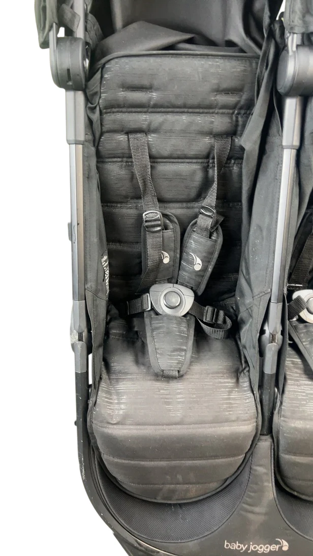 Baby Jogger City Tour 2 Double Stroller, 2022, Jet/Pitch Black - Image 6