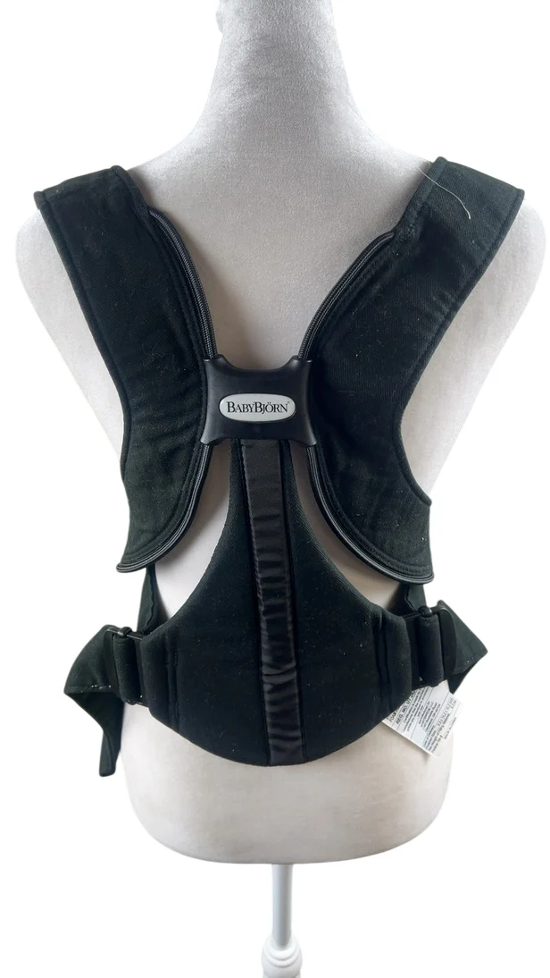 BabyBjorn Baby Carrier Active HIDDEN FOR SELLER PICK UP - Image 3