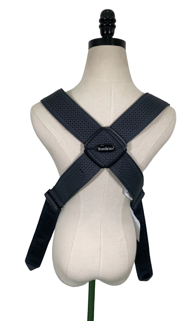BabyBjorn Baby Carrier Mini, Anthracite 3D Mesh - Image 4