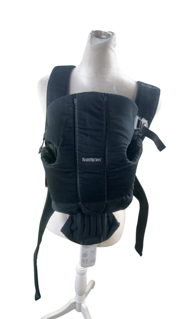 BabyBjorn Baby Carrier Mini, Black Cotton