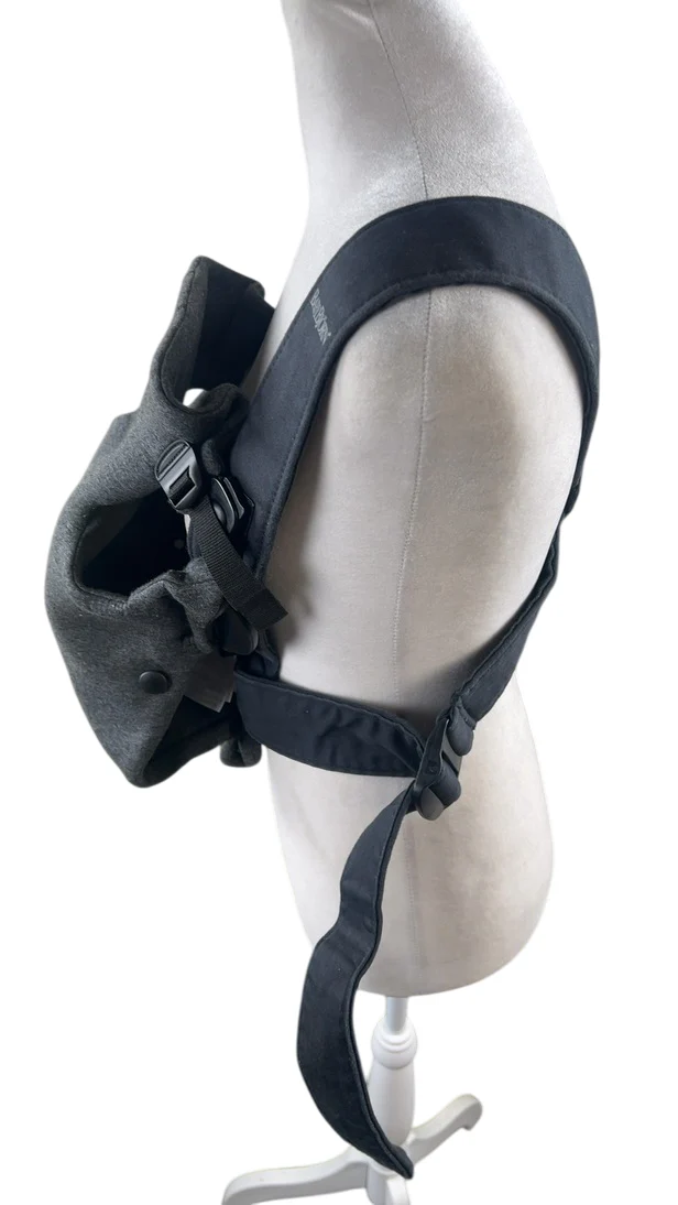 BabyBjorn Baby Carrier Mini, Charcoal Gray 3D Jersey - Image 4