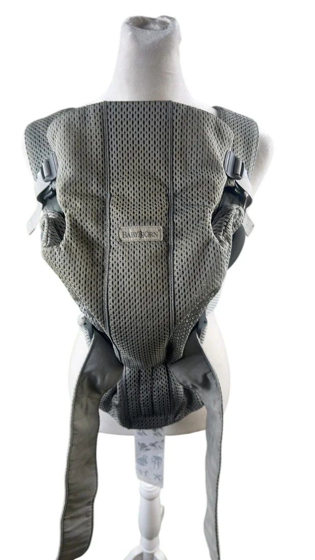 BabyBjorn Baby Carrier Mini, Gray 3D Mesh - Image 2