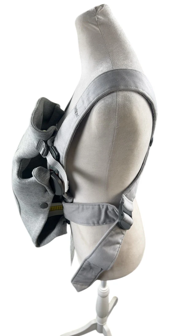 BabyBjorn Baby Carrier Mini, Light Gray 3D Jersey - Image 4