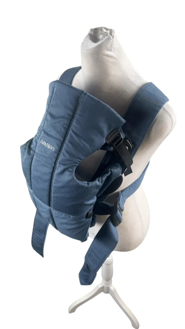 BabyBjorn Baby Carrier Mini, Vintage Indigo Woven - Image 2