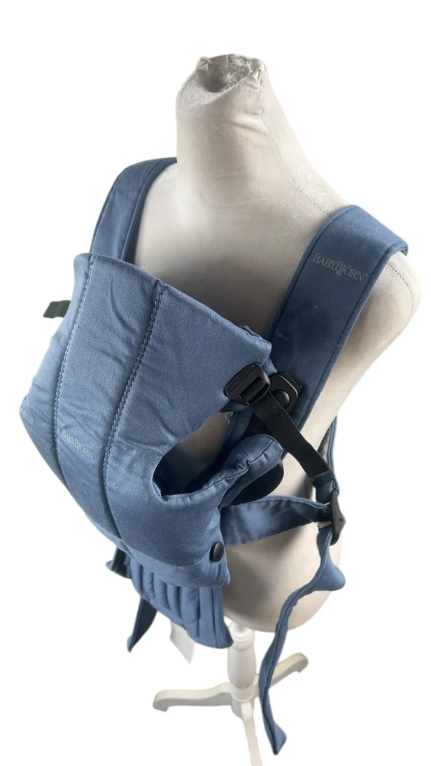 BabyBjorn Baby Carrier Mini, Vintage Indigo Woven - Image 2