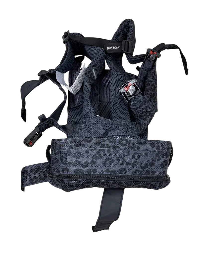 BabyBjorn Baby Carrier One Air 3D Mesh, Anthracite/Leopard - Image 3