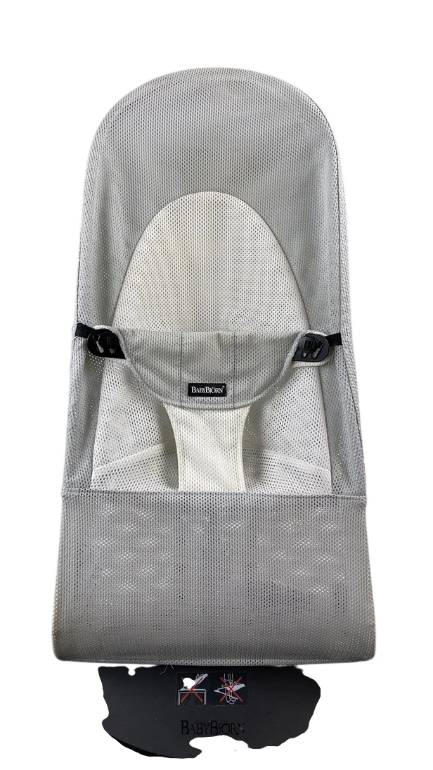 BabyBjorn Bouncer Balance Soft, Black Frame, Silver White Mesh - Image 4