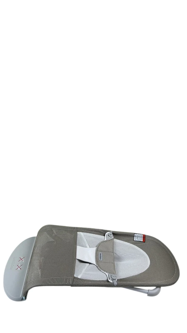 BabyBjorn Bouncer Balance Soft, Gray Beige Mesh, Light Gray Frame - Image 4