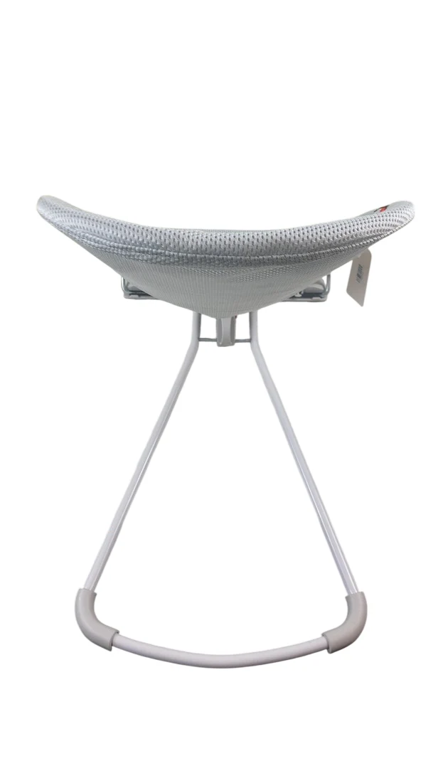 BabyBjorn Bouncer Balance Soft, Light Gray Frame, Silver White Mesh - Image 3