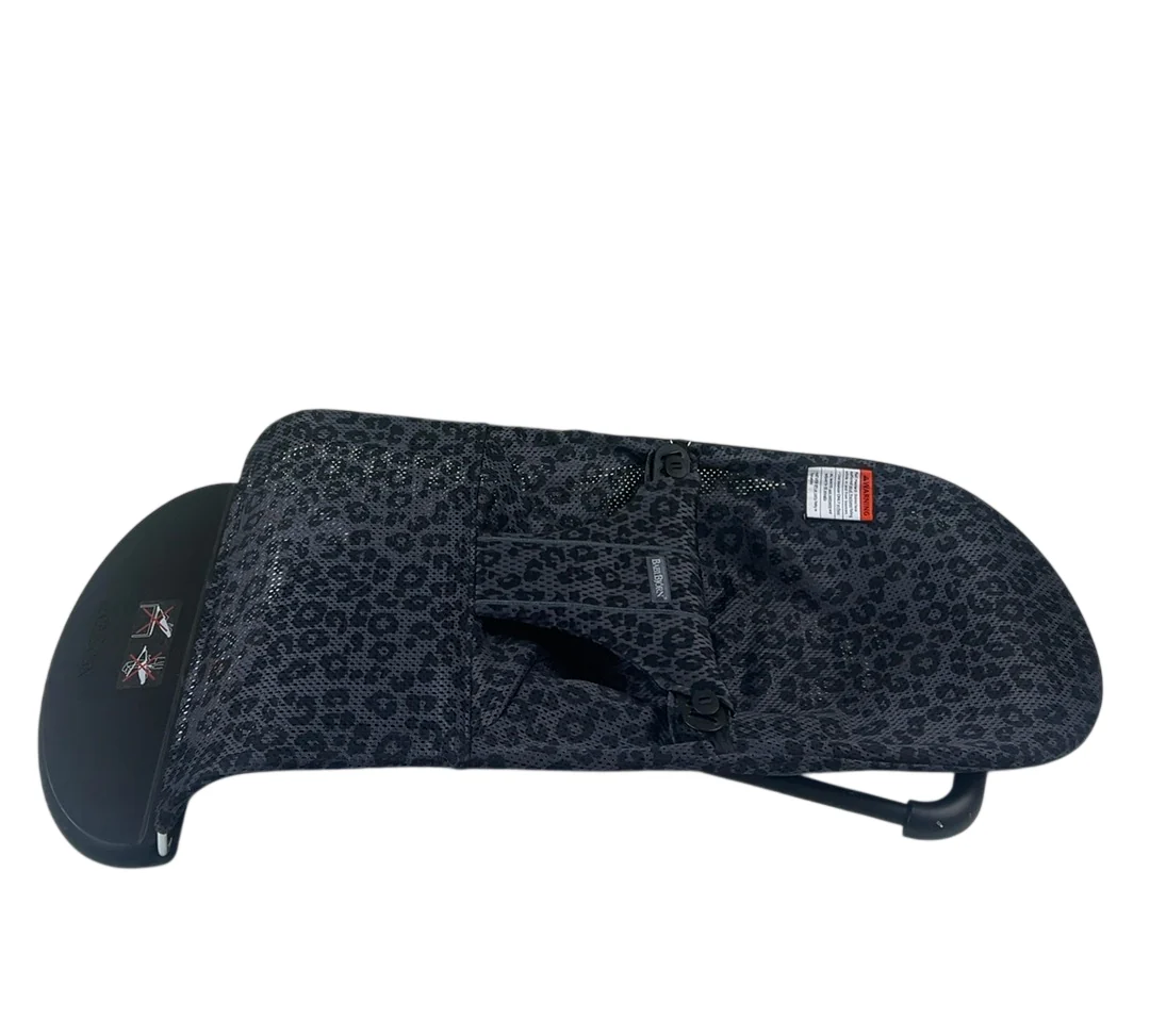 BabyBjorn Bouncer Bliss, Anthracite/Leopard Mesh, Black Frame - Image 6