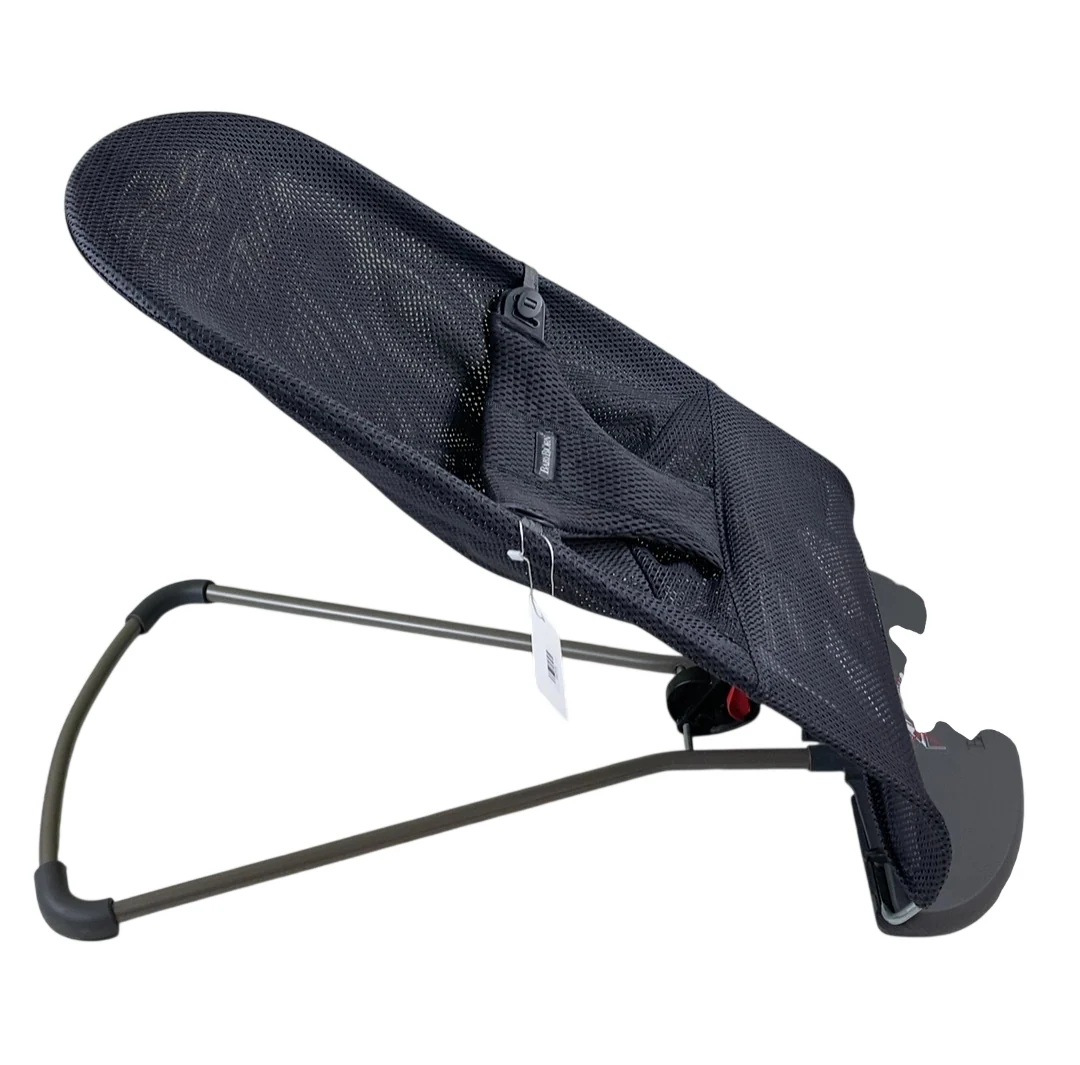 BabyBjorn Bouncer Bliss, Anthracite Mesh, Dark Gray Frame - Image 2