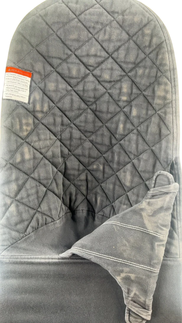 BabyBjorn Bouncer Bliss, Black Cotton Classic Quilt, Dark Gray Frame - Image 5
