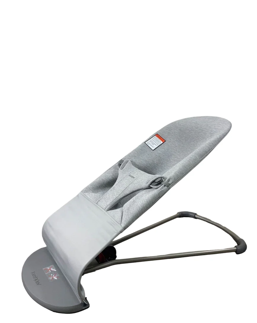 BabyBjorn Bouncer Bliss, Dark Gray Frame, Light Gray 3D Jersey - Image 3