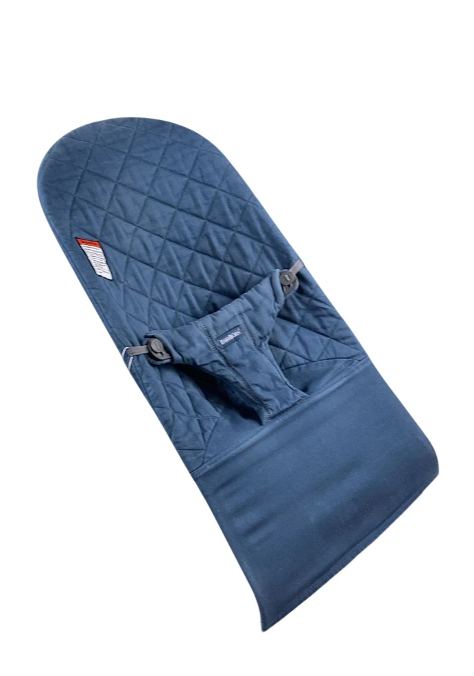 BabyBjorn Bouncer Bliss, Dark Gray Frame, Midnight Blue Cotton Classic Quilt