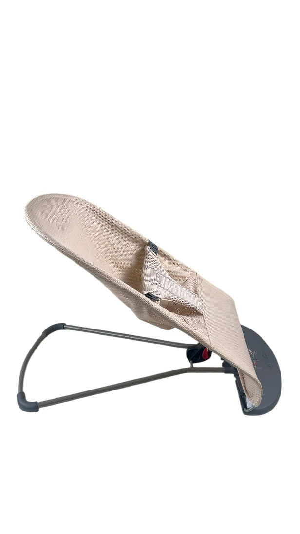 BabyBjorn Bouncer Bliss, Dark Gray Frame, Pearly Pink Mesh - Image 2