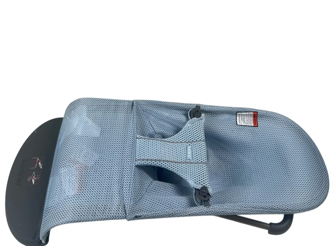 BabyBjorn Bouncer Bliss, Dark Gray Frame, Slate Blue Mesh - Image 6