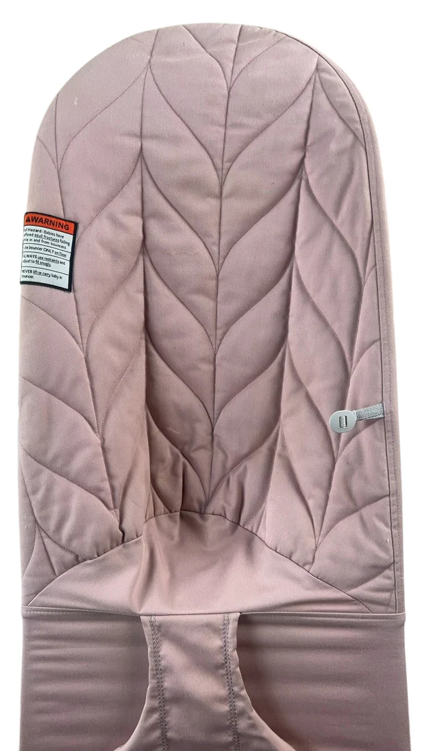 BabyBjorn Bouncer Bliss, Dusty Pink Cotton Petal Quilt, Light Gray Frame - Image 5