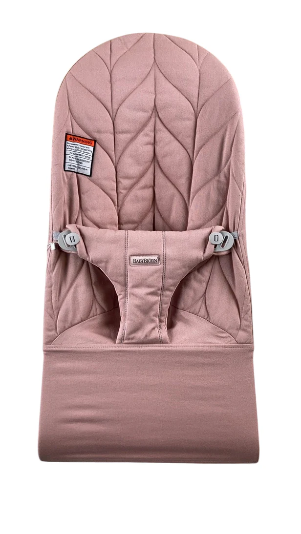BabyBjorn Bouncer Bliss, Dusty Pink Cotton Petal Quilt, Light Gray Frame - Image 4