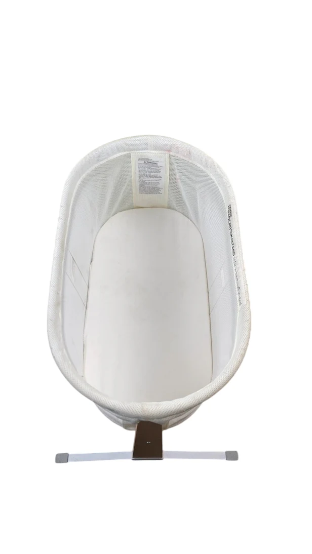 BabyBjorn Cradle - Image 4