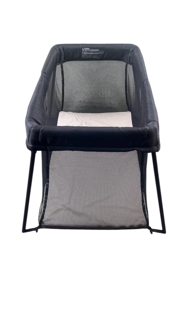 BabyBjorn Travel Crib Light Bundle with Fitted Sheet, Black - Image 4