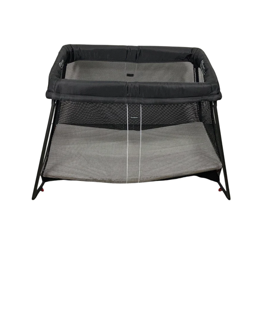 BabyBjorn Travel Crib Light Bundle with Fitted Sheet, Black - Image 2