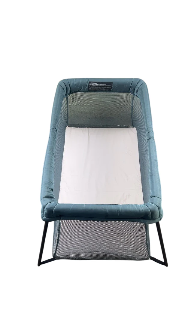 BabyBjorn Travel Crib Light Bundle with Fitted Sheet, Dark Green - Image 5