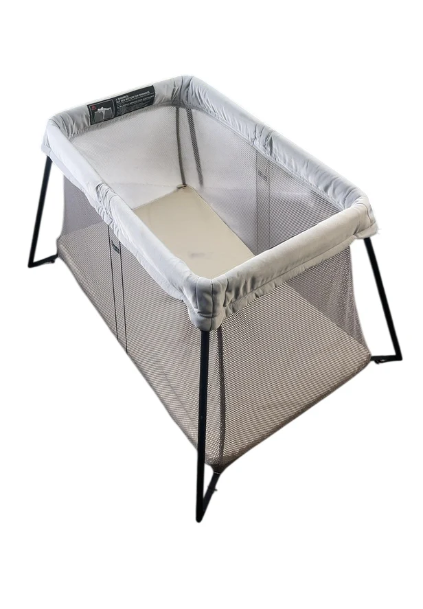 BabyBjorn Travel Crib Light Bundle with Fitted Sheet, Silver - Image 2
