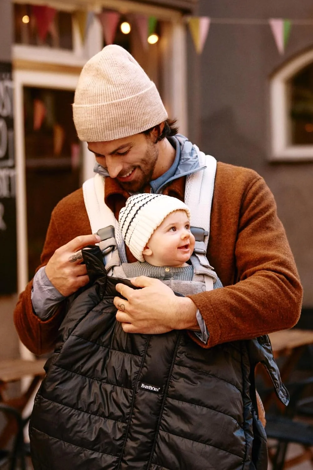 BabyBjorn Winter Cover for Baby Carrier, Black - Image 5
