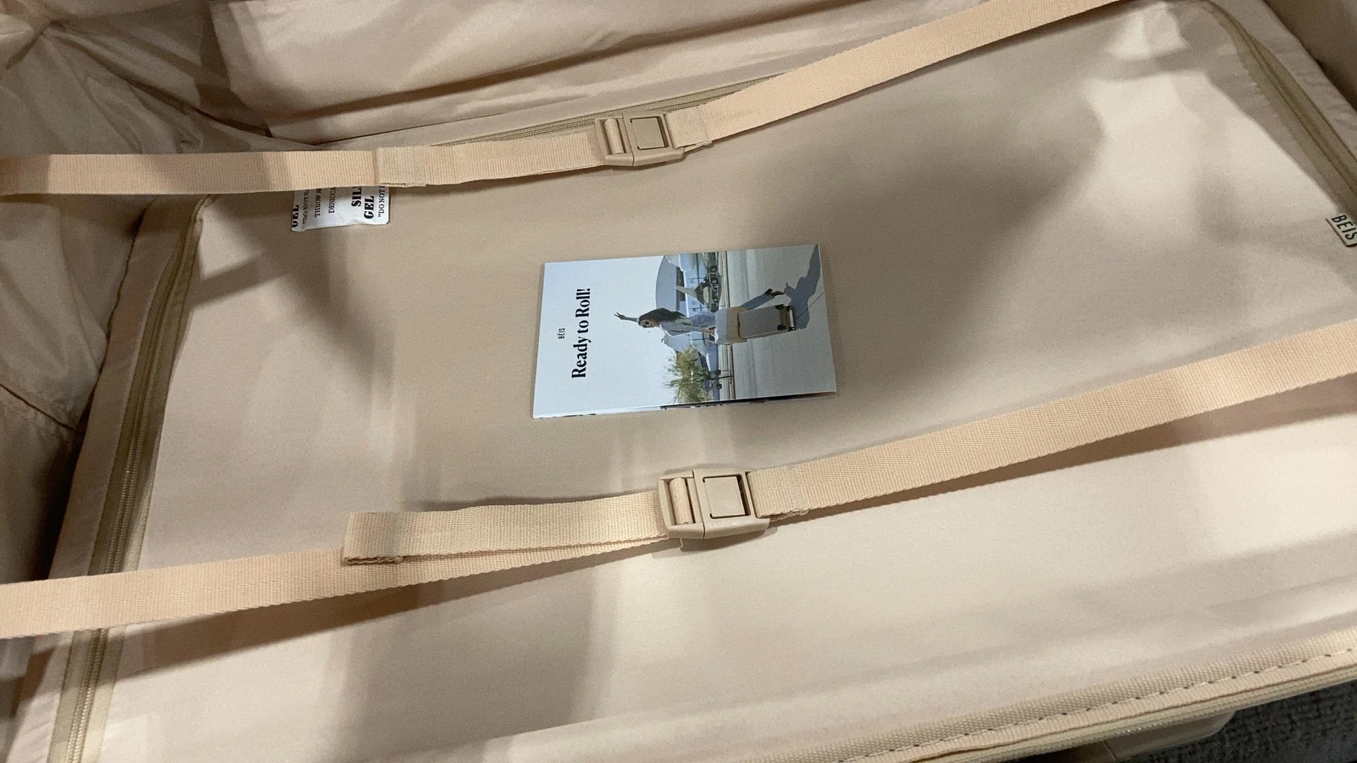 Beis The Large Check-In Roller, Beige - Image 3
