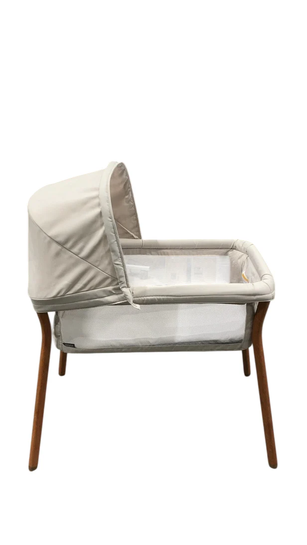 Chicco LullaGo Anywhere LE Portable Bassinet, Serene - Image 2