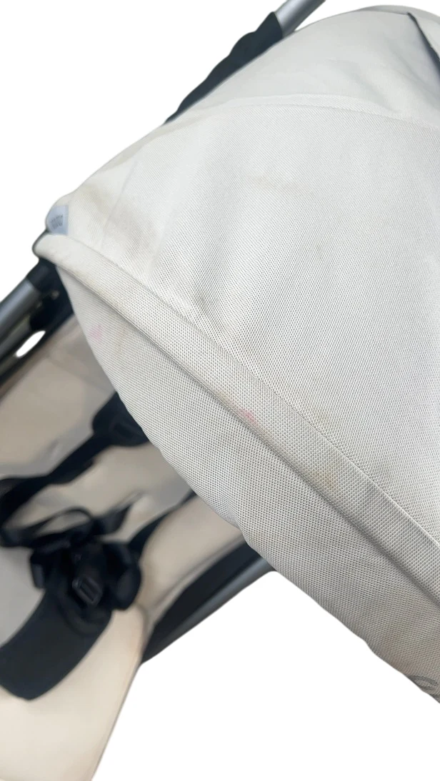 Colugo Compact Stroller, 2022, Cool Grey - Image 9