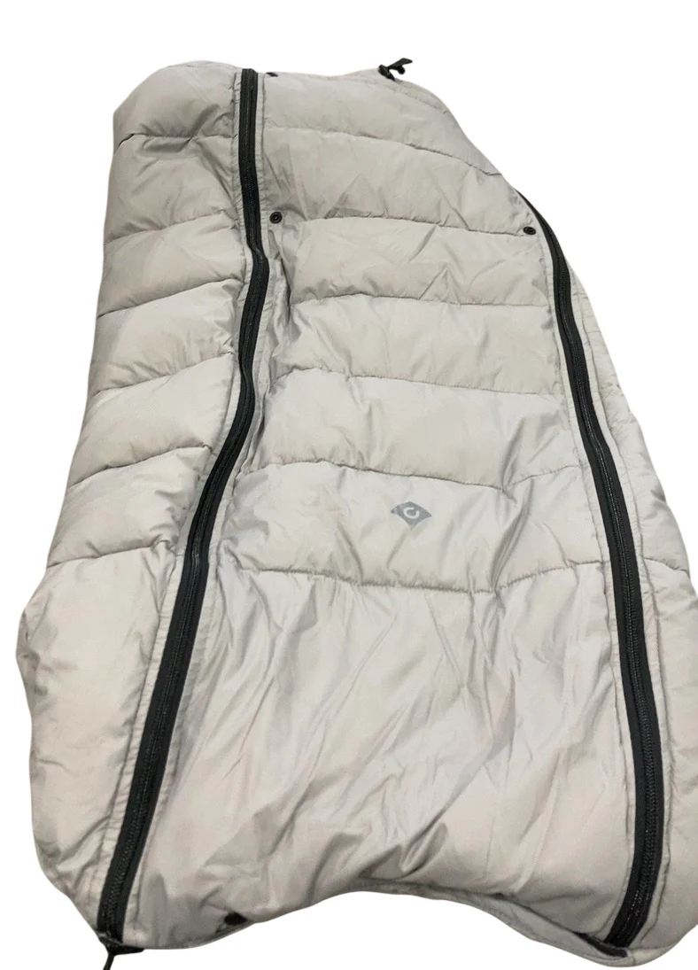 Colugo The Cozy Footmuff, Cool Grey - Image 2