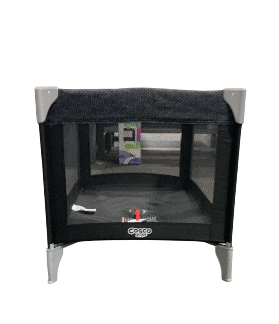 Cosco Kids Funsport Play Yard, Noir Dot