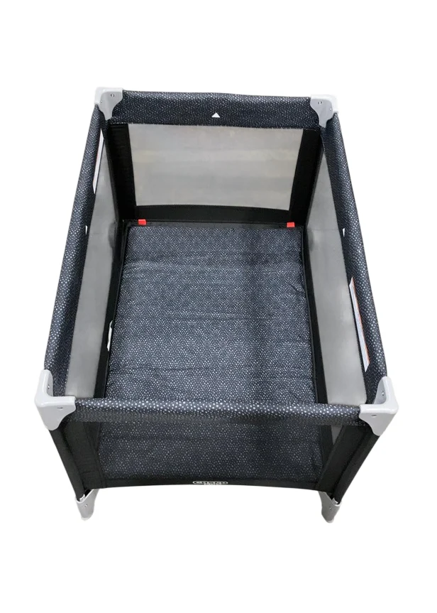 Cosco Kids Funsport Play Yard, Noir Dot - Image 4