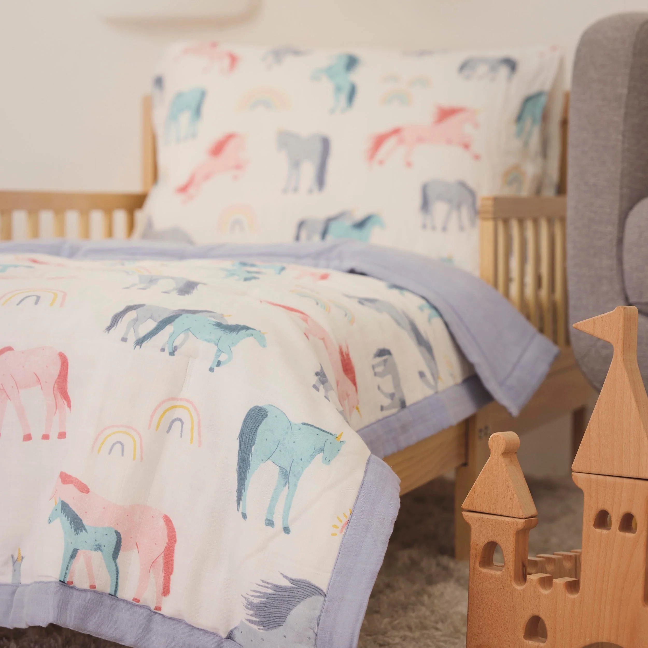Little Unicorn Cotton Muslin Toddler Bedding 3 Piece Set, Unicorns - Image 9