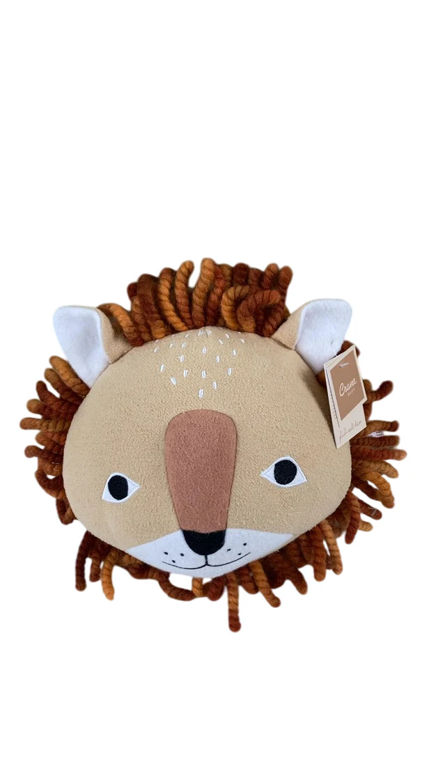 Crane Baby Plush Head Wall Decor, Lion
