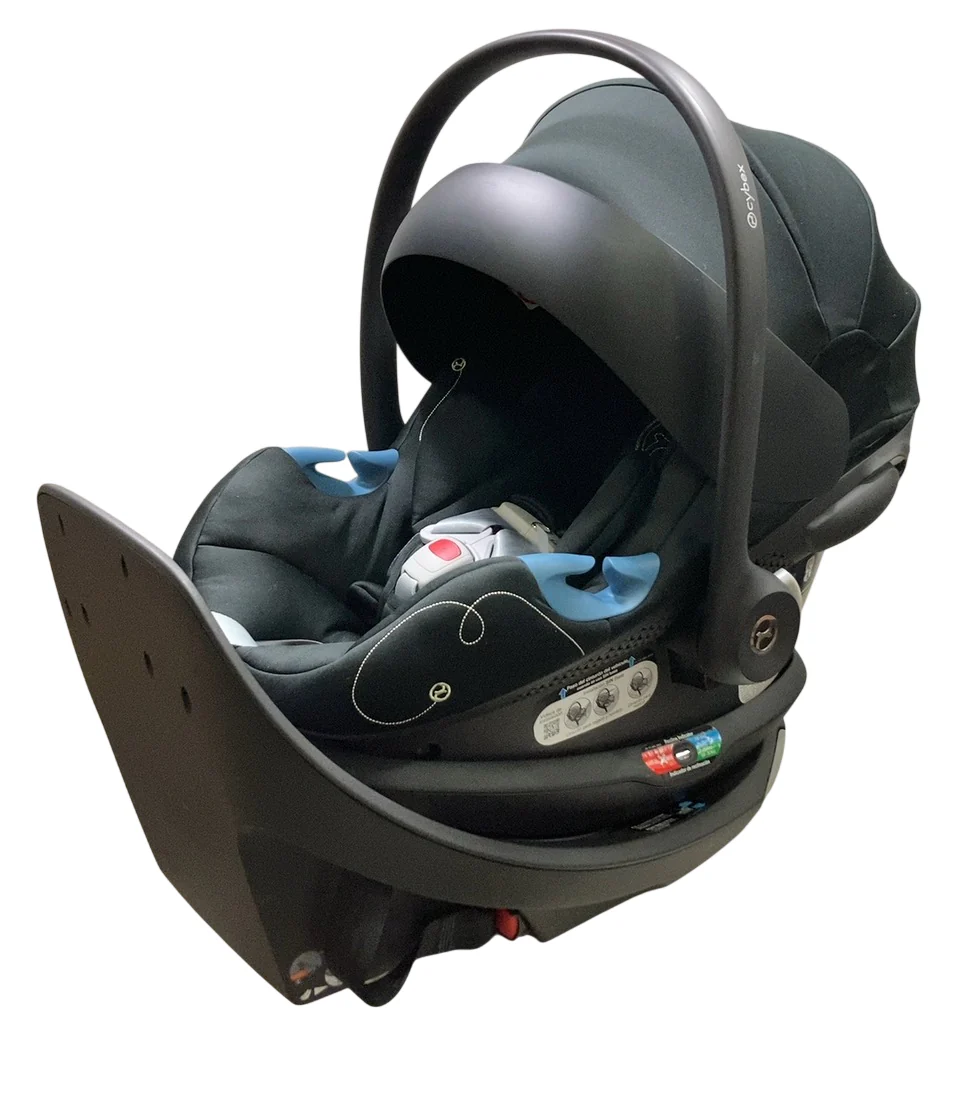 Cybex Eos and Aton G Swivel Travel System, 2024, Moon Black, Silver Frame - Image 10
