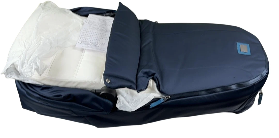 Cybex PRIAM Lux Carry Cot, Dark Navy - Image 3
