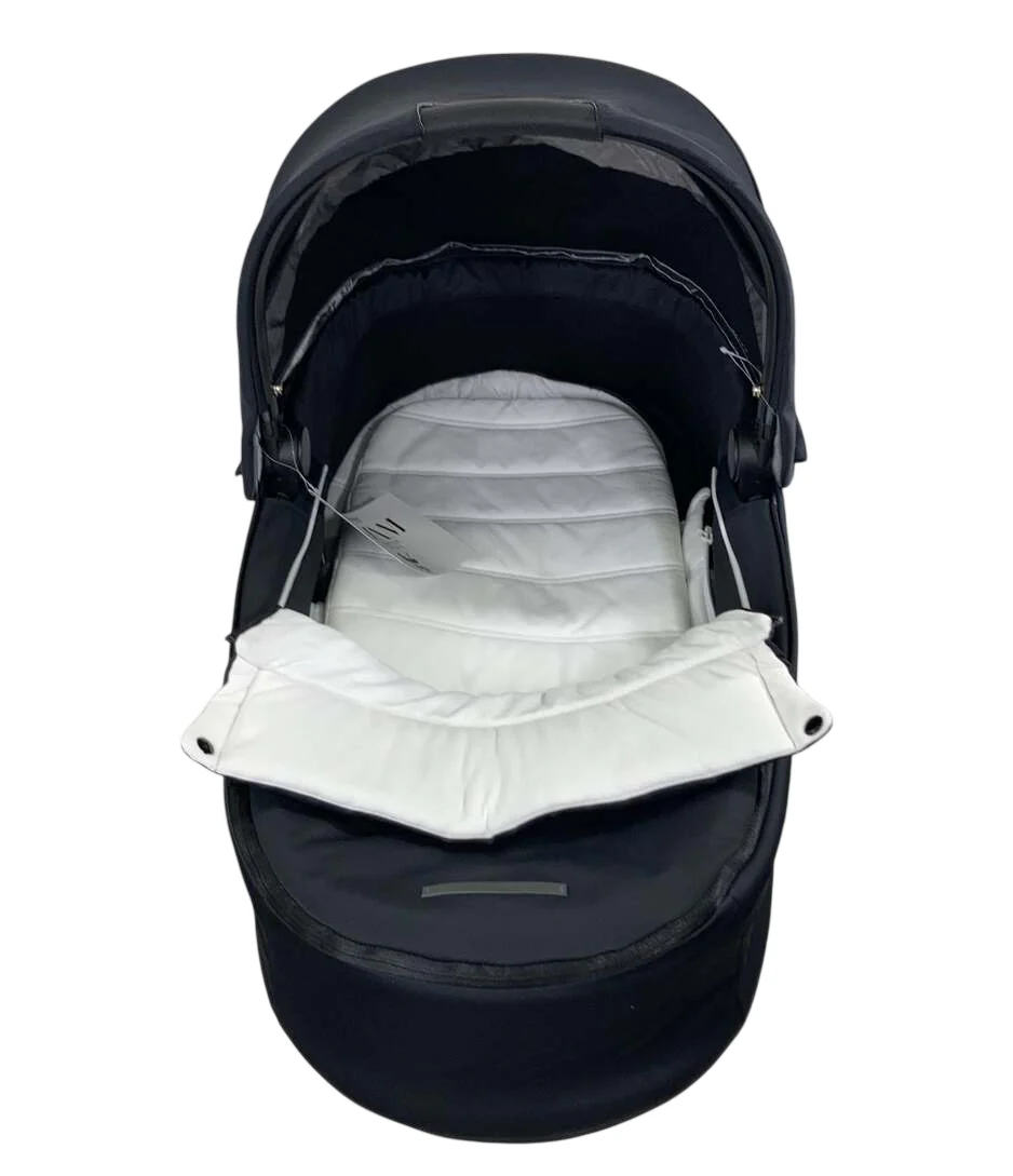 Cybex PRIAM Lux Carry Cot, Deep Black - Image 4