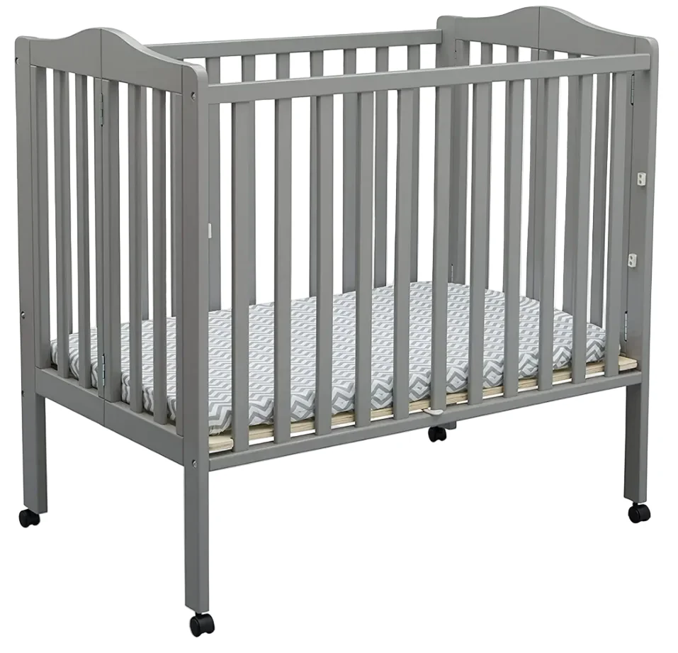 Delta Children Mini Folding Portable Crib
