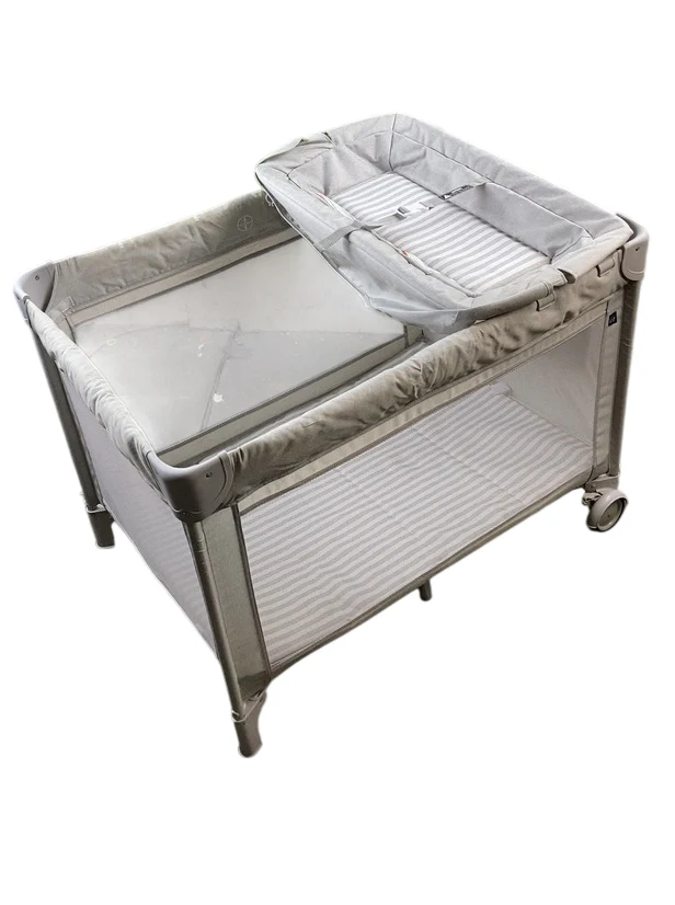 Baby Gap Deluxe Play Yard, Grey Stripes