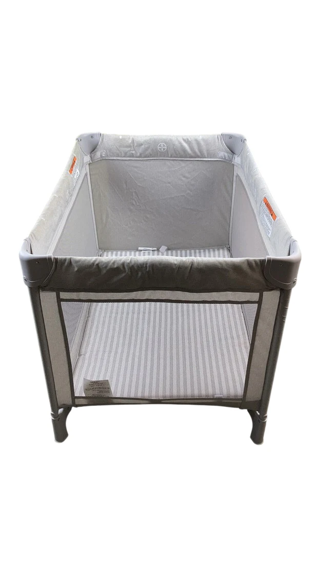 Baby Gap Deluxe Play Yard, Grey Stripes - Image 4